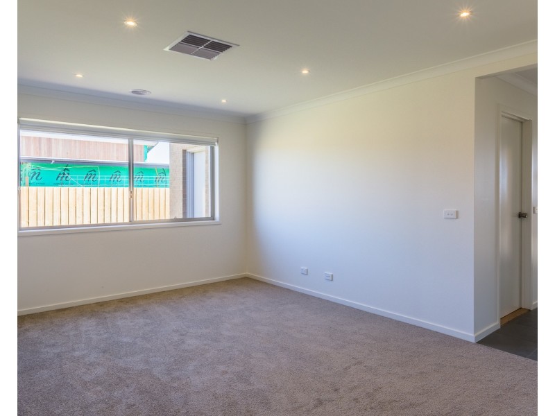 12 Apera Avenue, Moama NSW 2731