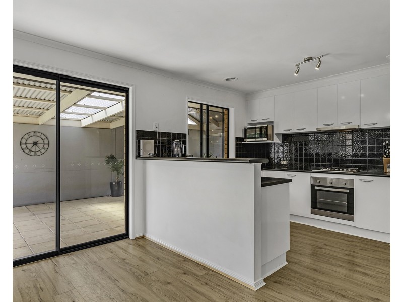 8 Aberdeen Way, Moama NSW 2731