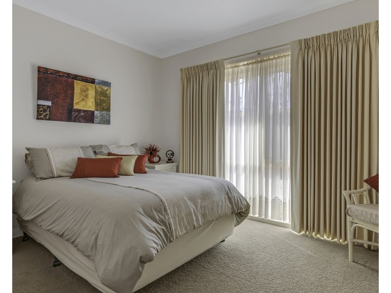 1/2 Lomond Court, Moama NSW 2731