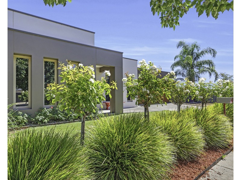 2 Park Avenue, Echuca VIC 3564