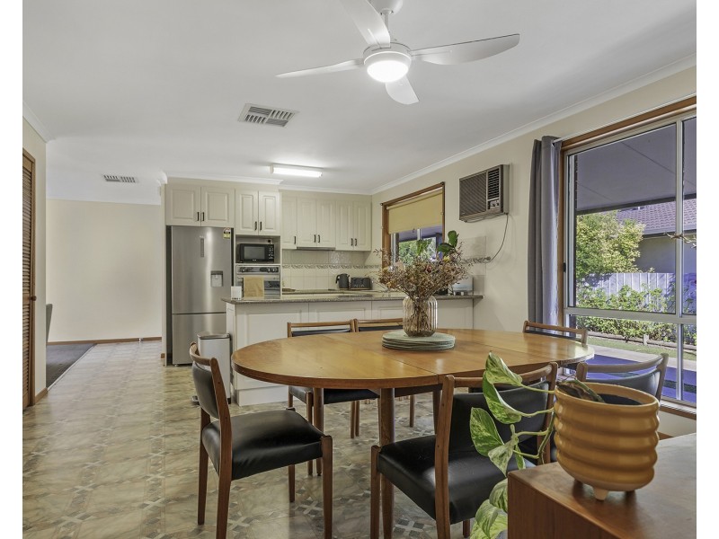47 Rutley Crescent, Echuca VIC 3564