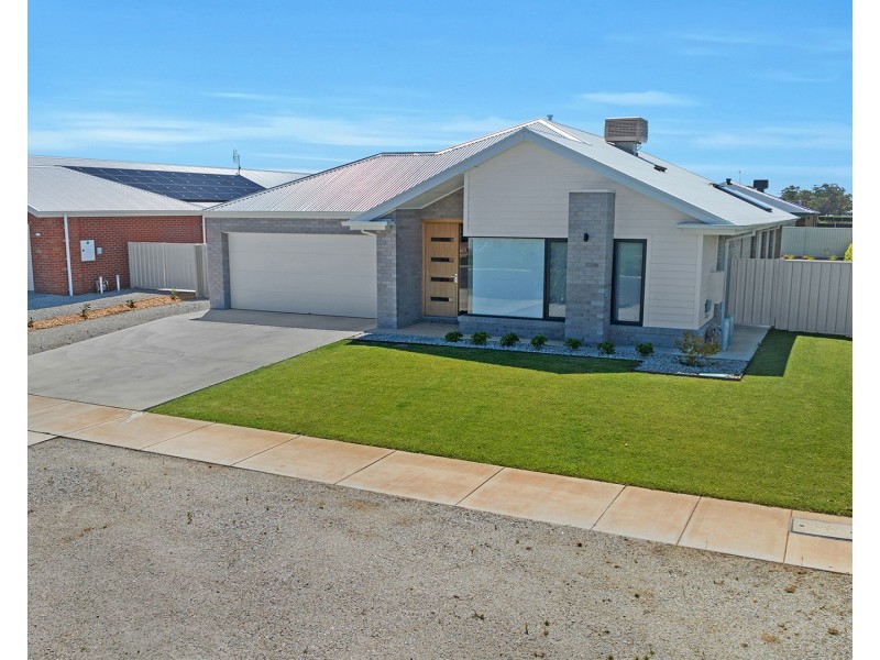 43 Brolga Avenue, Moama NSW 2731