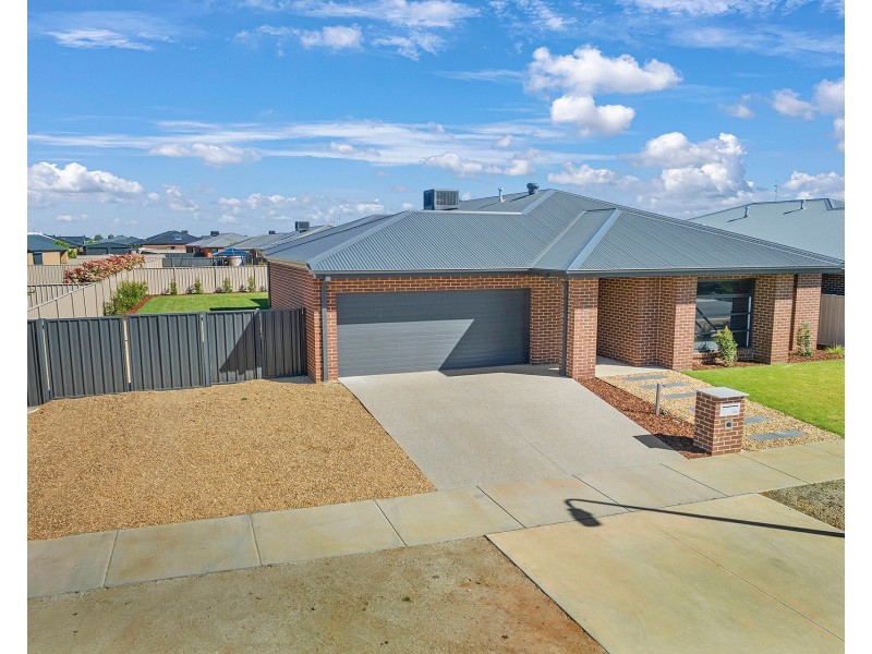 7 Magnolia Drive, Echuca VIC 3564