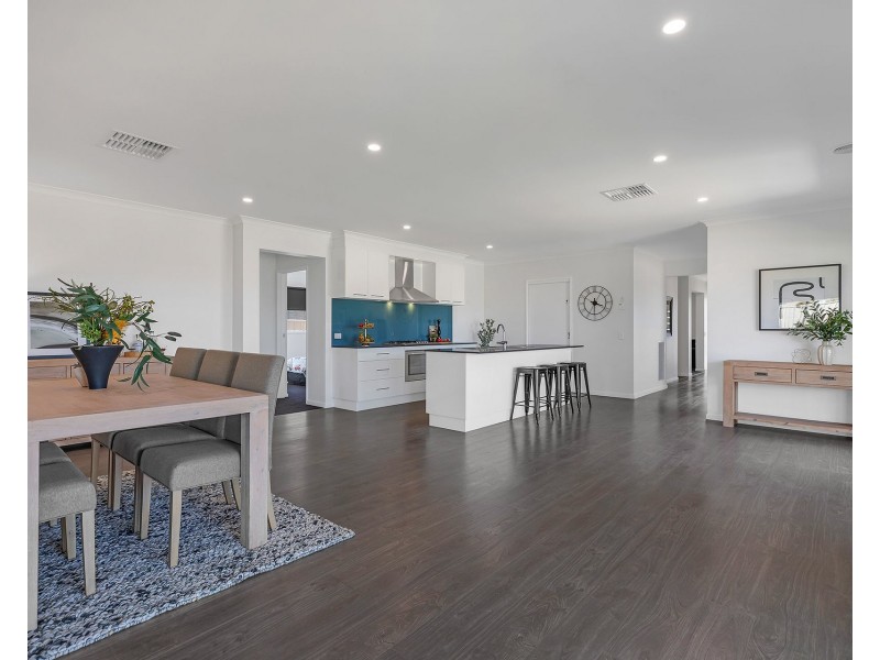 7 Magnolia Drive, Echuca VIC 3564