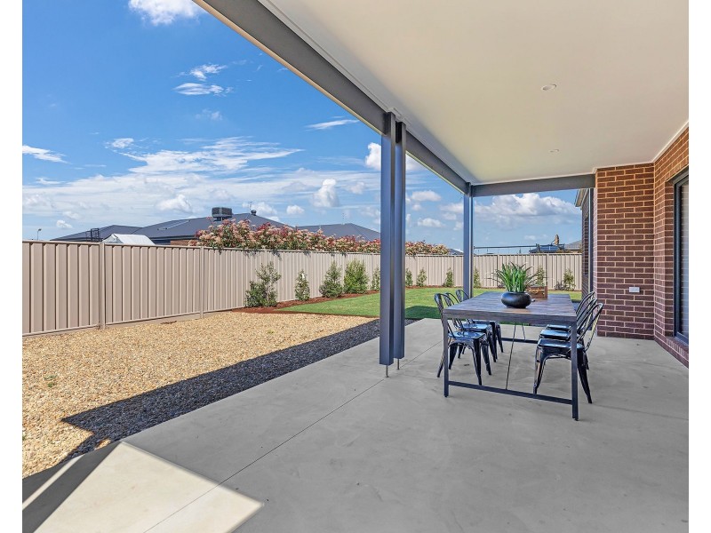 7 Magnolia Drive, Echuca VIC 3564