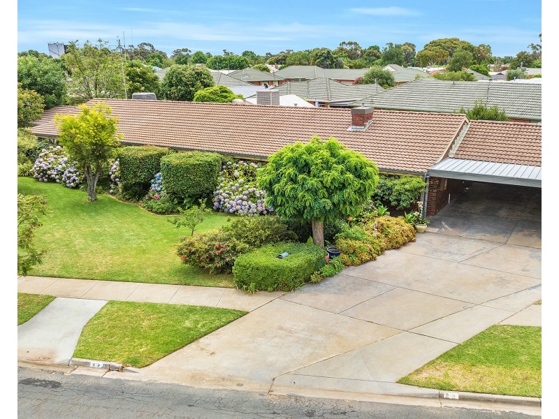 38 Regent Street, Moama NSW 2731
