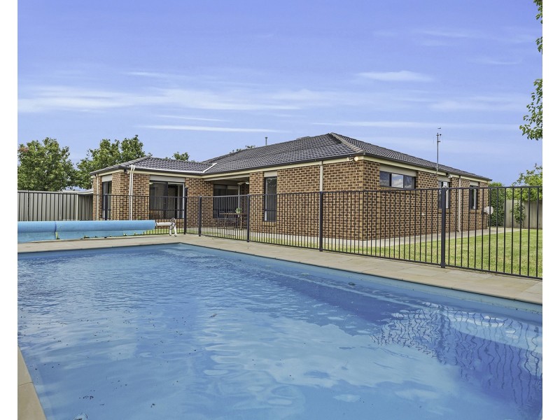 1 Park Avenue, Echuca VIC 3564