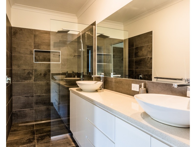 34 Park Avenue, Echuca VIC 3564