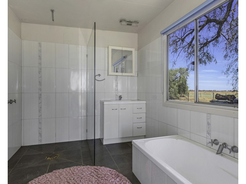 110 Griffith Road, Womboota NSW 2731