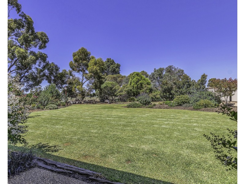 421 Mary Ann Road, Echuca VIC 3564