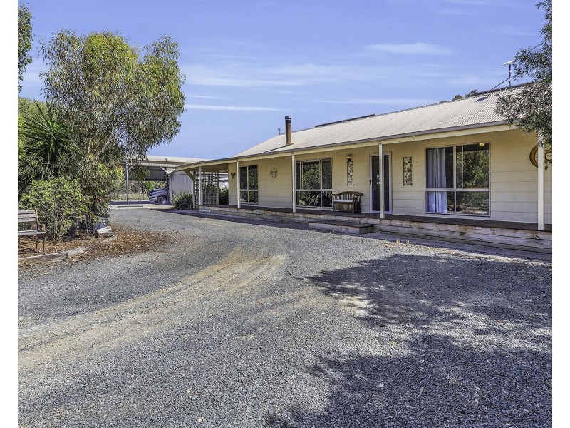 1222 Mount Terrick Road, Echuca VIC 3564
