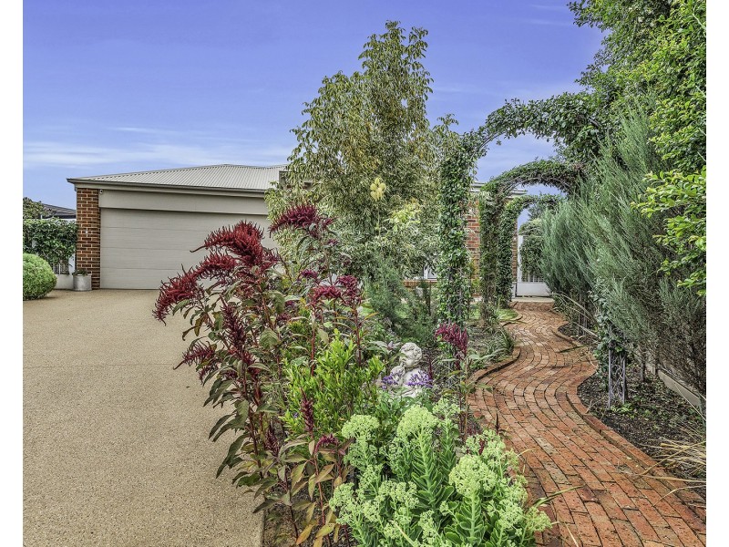 28 Lincoln Crescent, Echuca VIC 3564