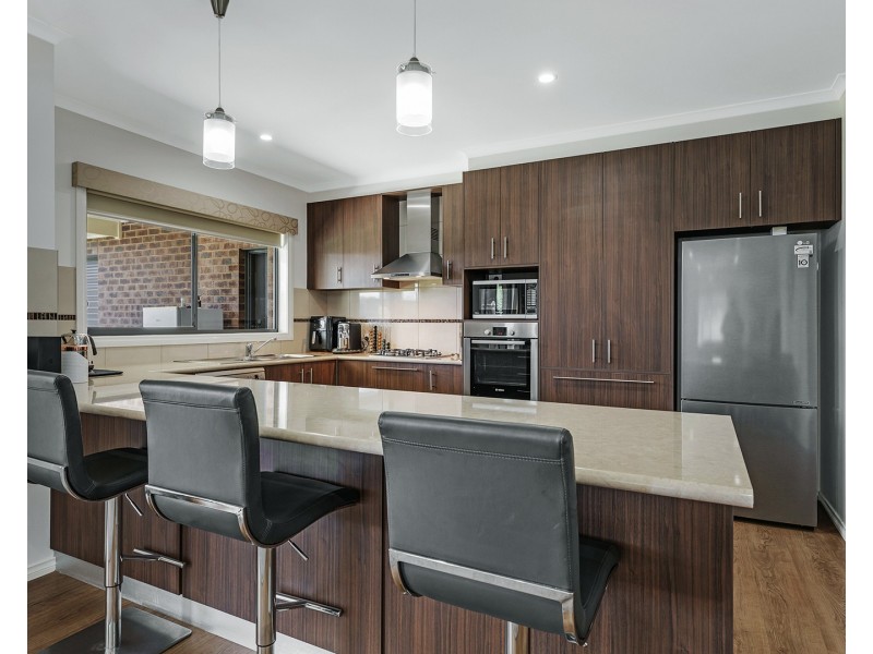 11 Lakeview Drive, Moama NSW 2731