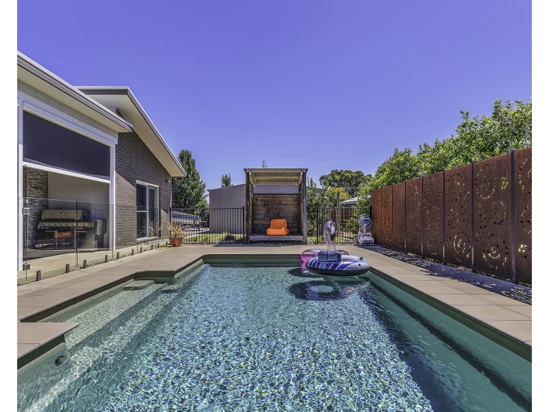 2 Lynn Court, Moama NSW 2731