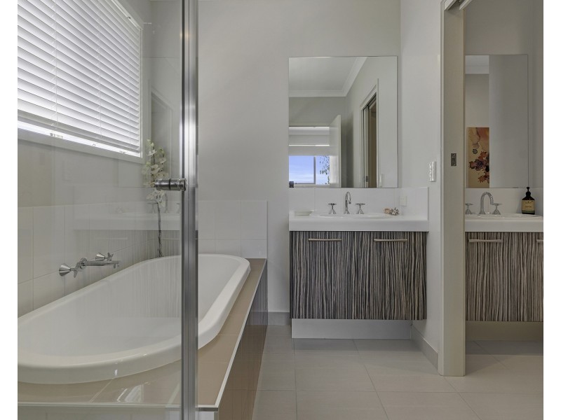 9 Grayson Terrace, Echuca VIC 3564