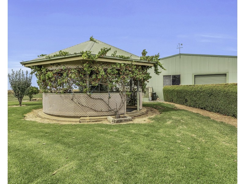 2096 Restdown Road, Echuca VIC 3564