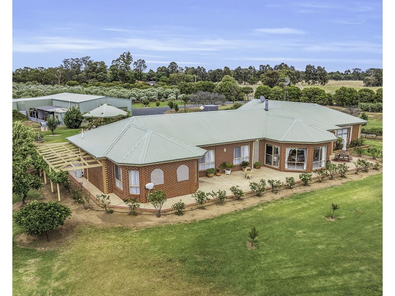 2096 Restdown Road, Echuca VIC 3564