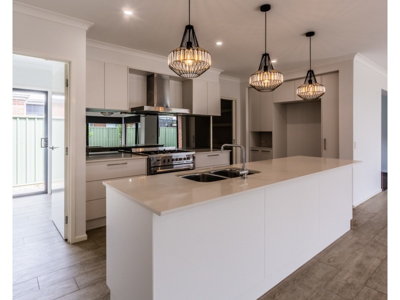 19 Mayflower Drive, Moama NSW 2731