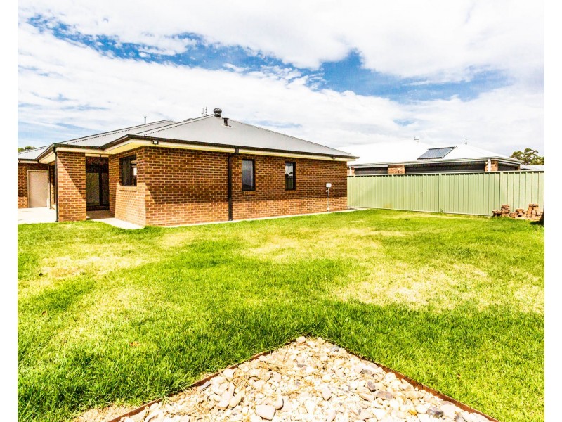 19 Mayflower Drive, Moama NSW 2731