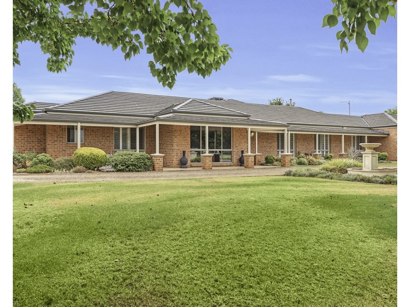 8 Pinot Court, Moama NSW 2731