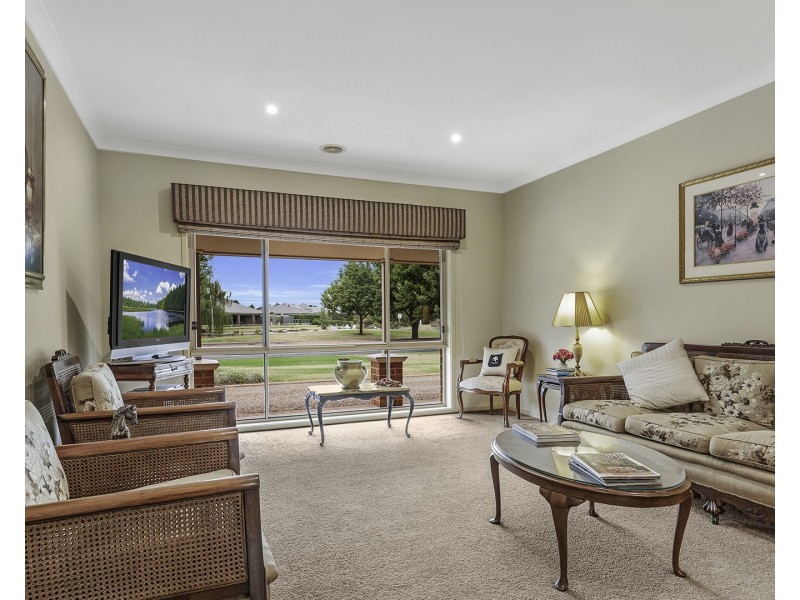 8 Pinot Court, Moama NSW 2731