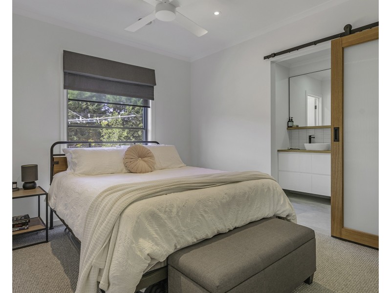 8 Charters Drive, Moama NSW 2731