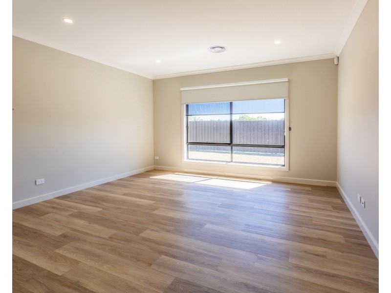 3 Whistler Circuit, Moama NSW 2731