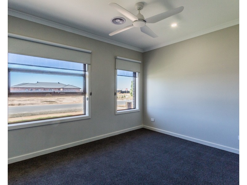 3 Whistler Circuit, Moama NSW 2731