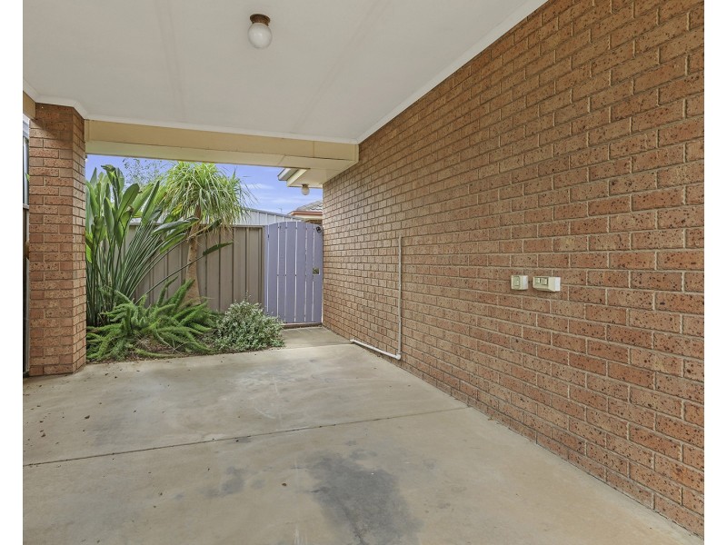 1/92 Service Street, Echuca VIC 3564