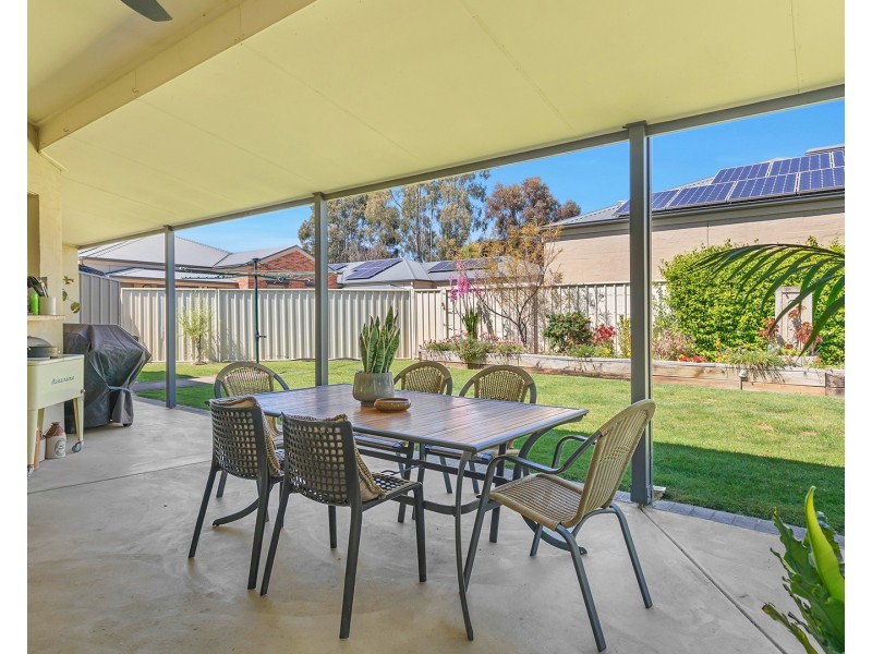 19 Simms Street, Moama NSW 2731