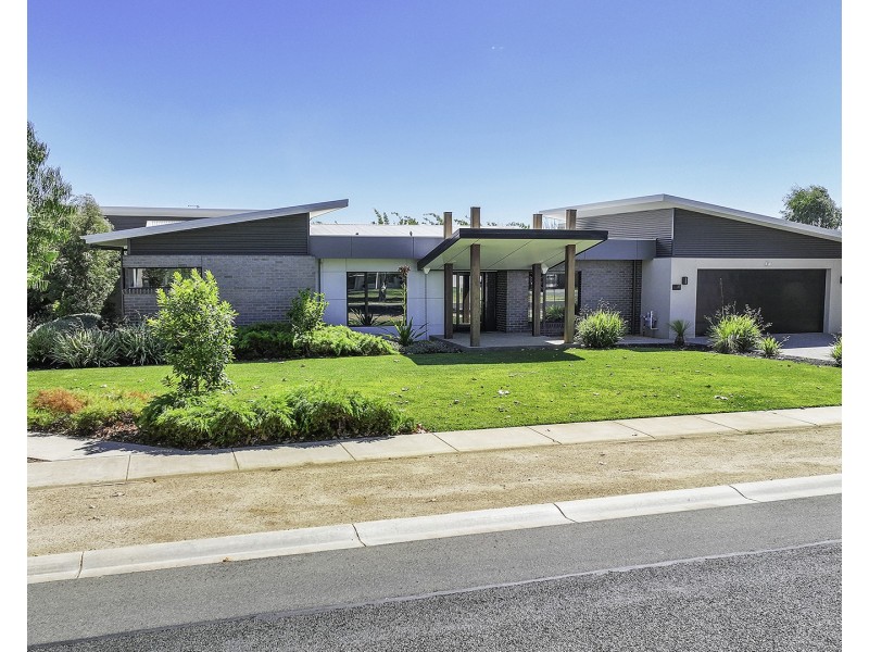 30 Winbi Avenue, Moama NSW 2731