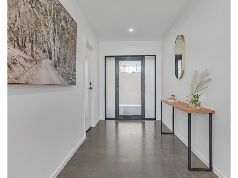 30 Winbi Avenue, Moama NSW 2731