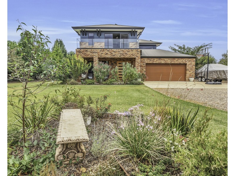 7 Clarke Court, Moama NSW 2731