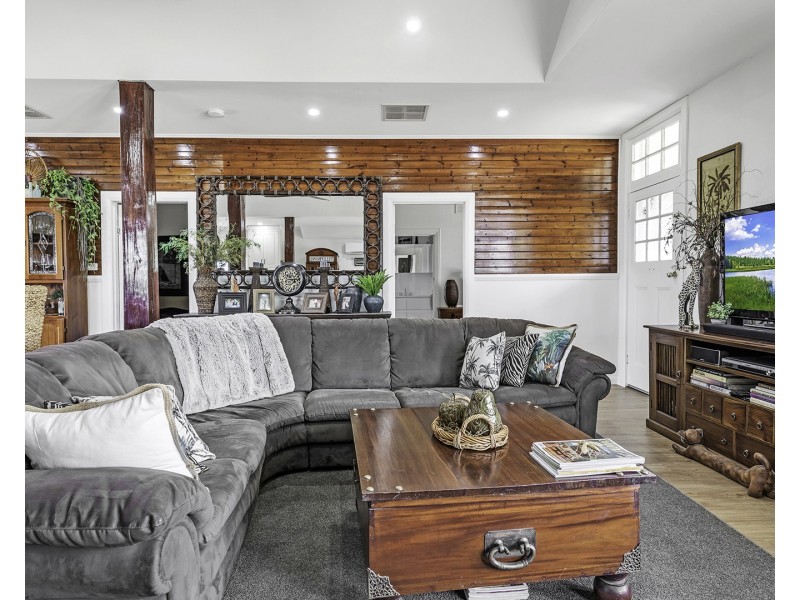 32 Clifton Street, Mathoura NSW 2710