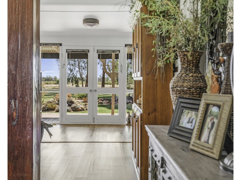 32 Clifton Street, Mathoura NSW 2710