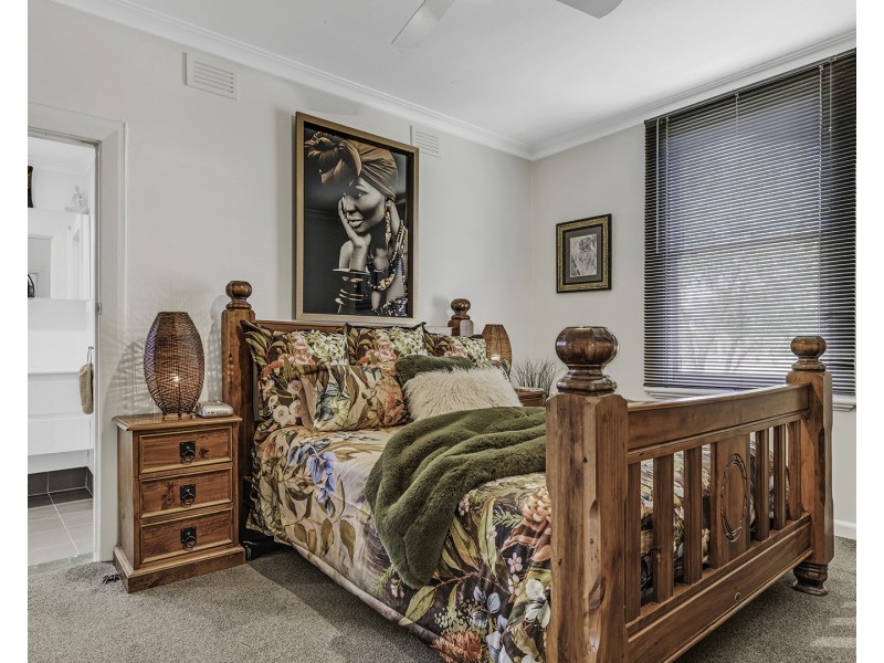 32 Clifton Street, Mathoura NSW 2710