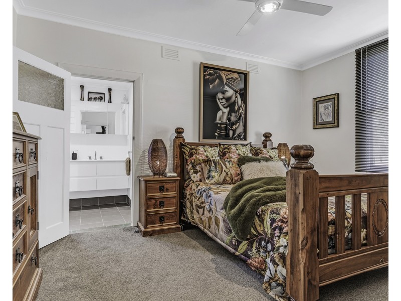 32 Clifton Street, Mathoura NSW 2710