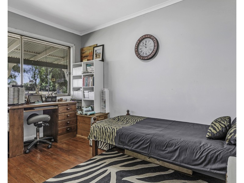 32 Clifton Street, Mathoura NSW 2710