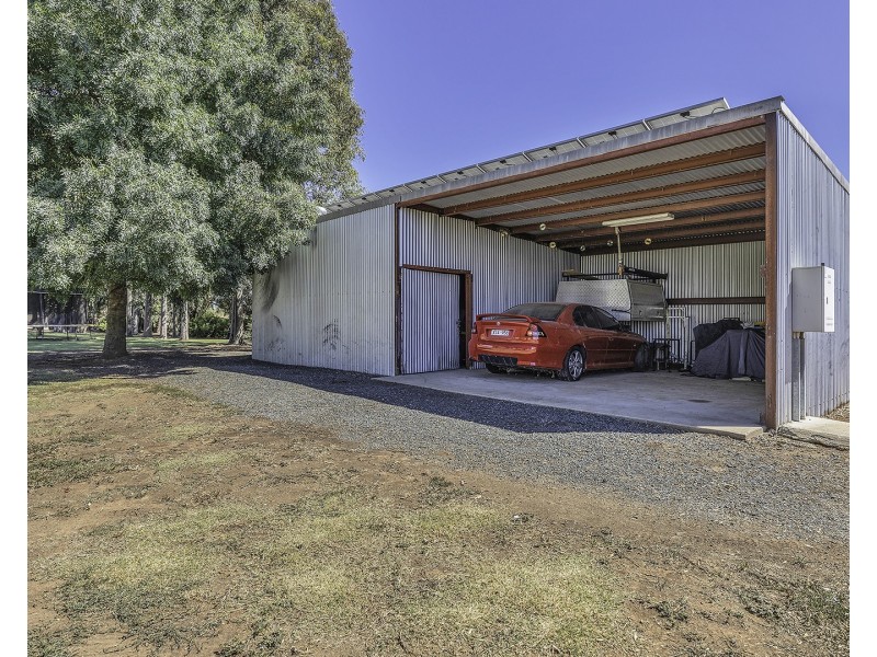 964 Wharparilla Road Bamawm Extension, Echuca VIC 3564