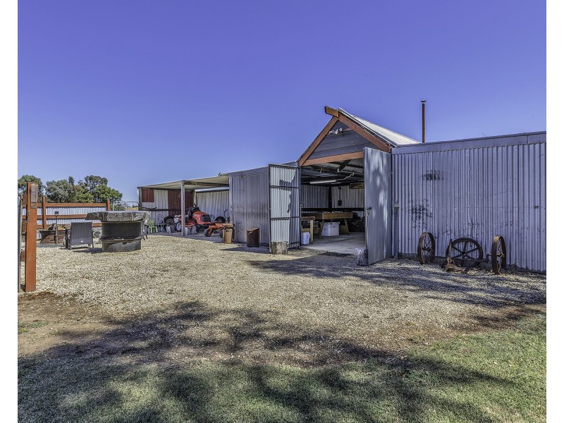 964 Wharparilla Road Bamawm Extension, Echuca VIC 3564