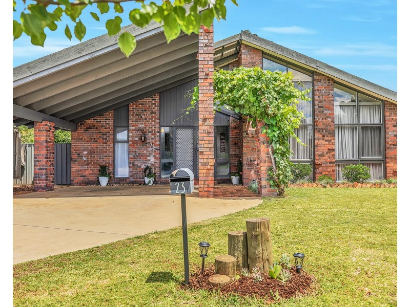 23 Hillview Avenue, Moama NSW 2731