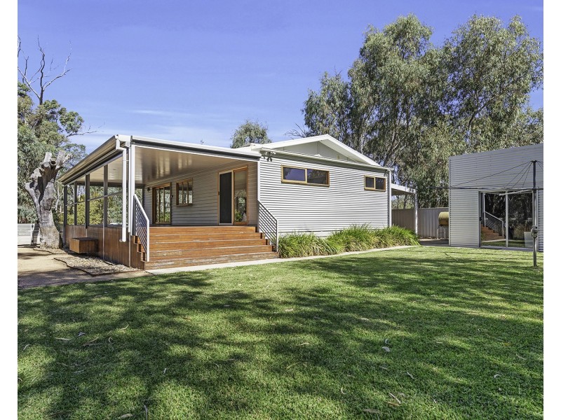 58 Radcliffe Street, Echuca VIC 3564