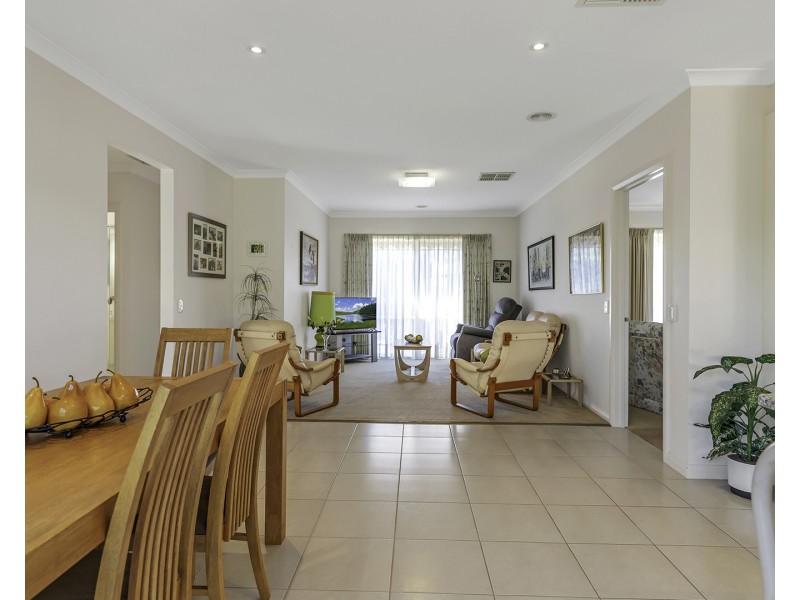 1/2 Lomond Court, Moama NSW 2731