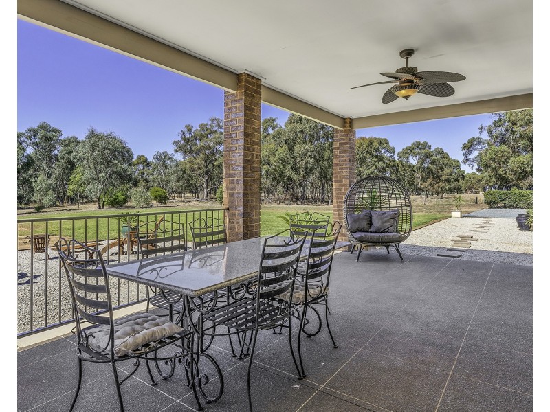 7 Ainsley Court, Echuca VIC 3564