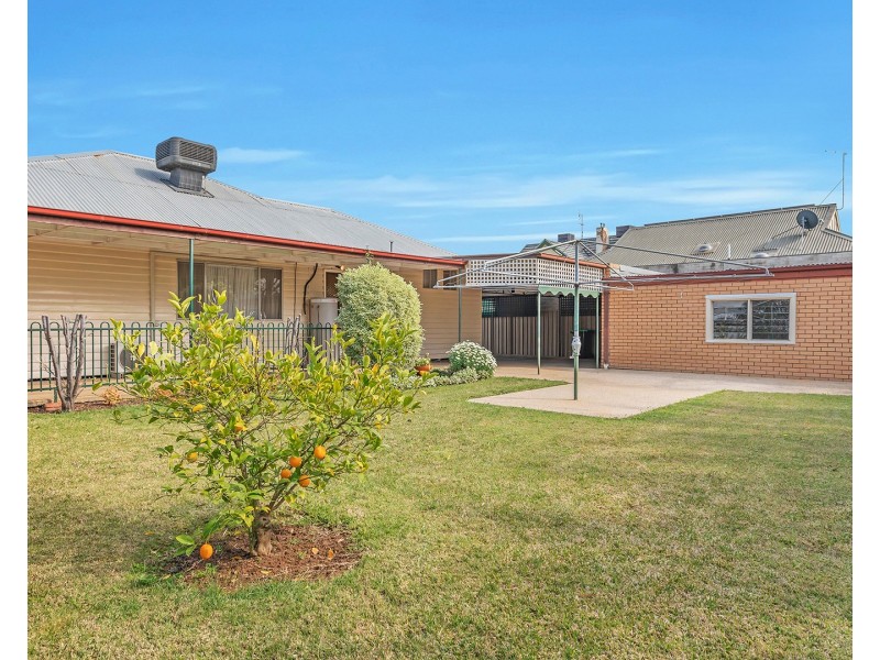 8 Premier Street, Echuca VIC 3564