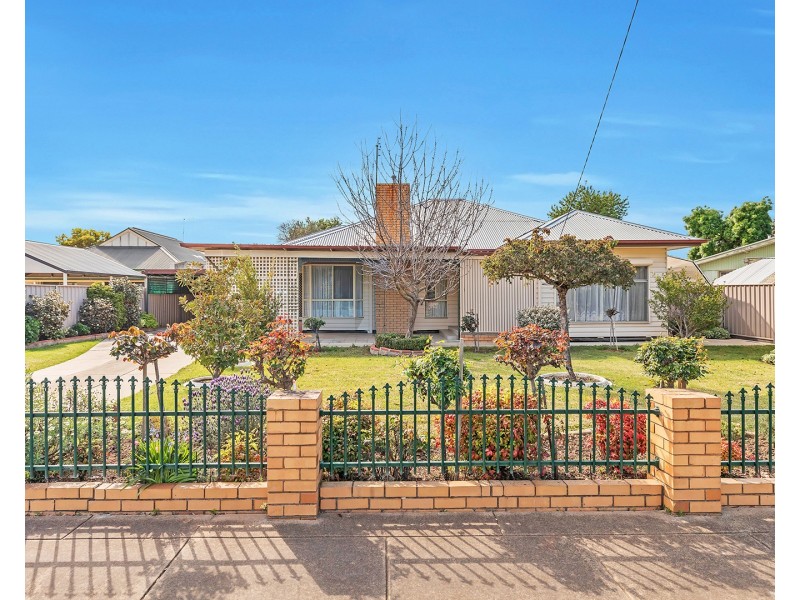 8 Premier Street, Echuca VIC 3564