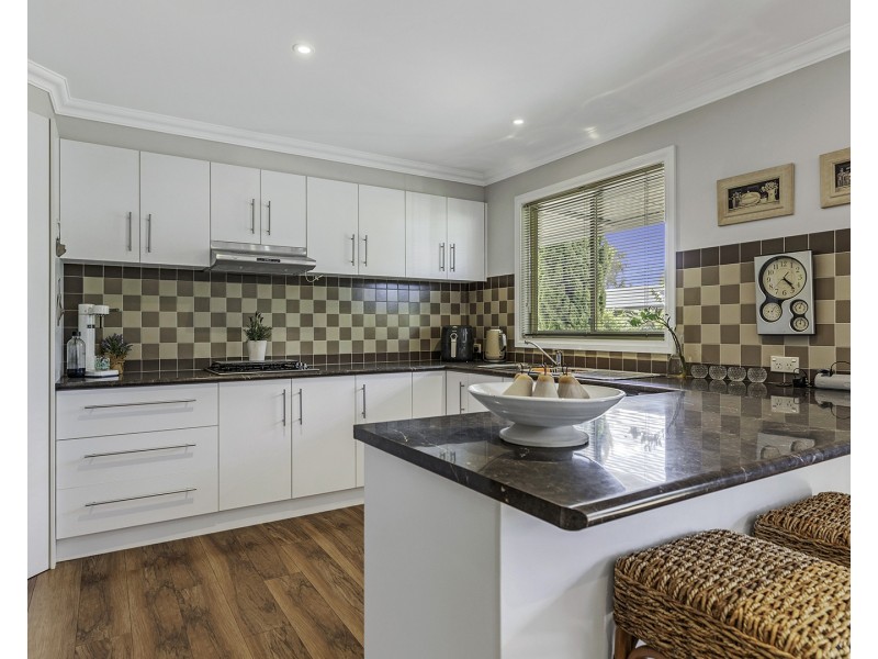 16 Swan Boulevard, Moama NSW 2731