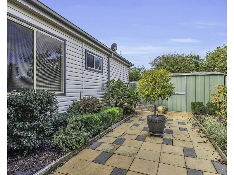 16 Swan Boulevard, Moama NSW 2731