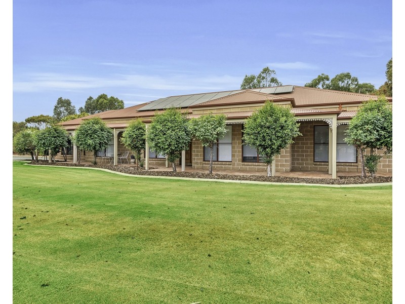 275 Mary Ann Road, Echuca VIC 3564