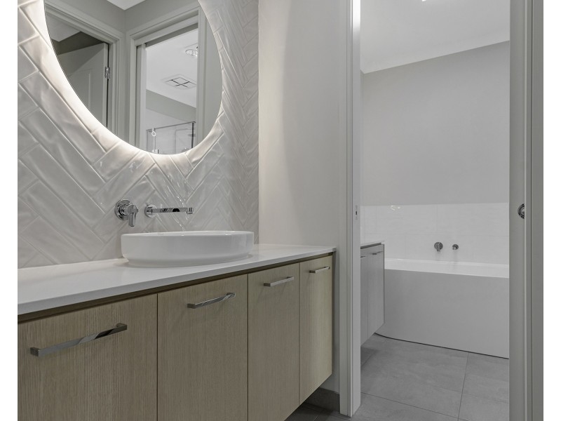 25 Wild Oat Drive, Echuca VIC 3564